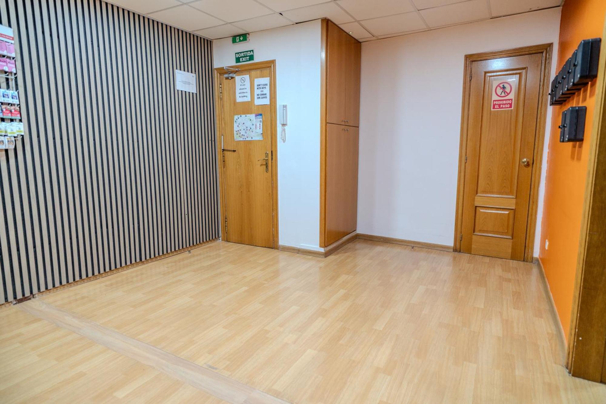 Holidaysbcn Rooms برشلونة المظهر الخارجي الصورة