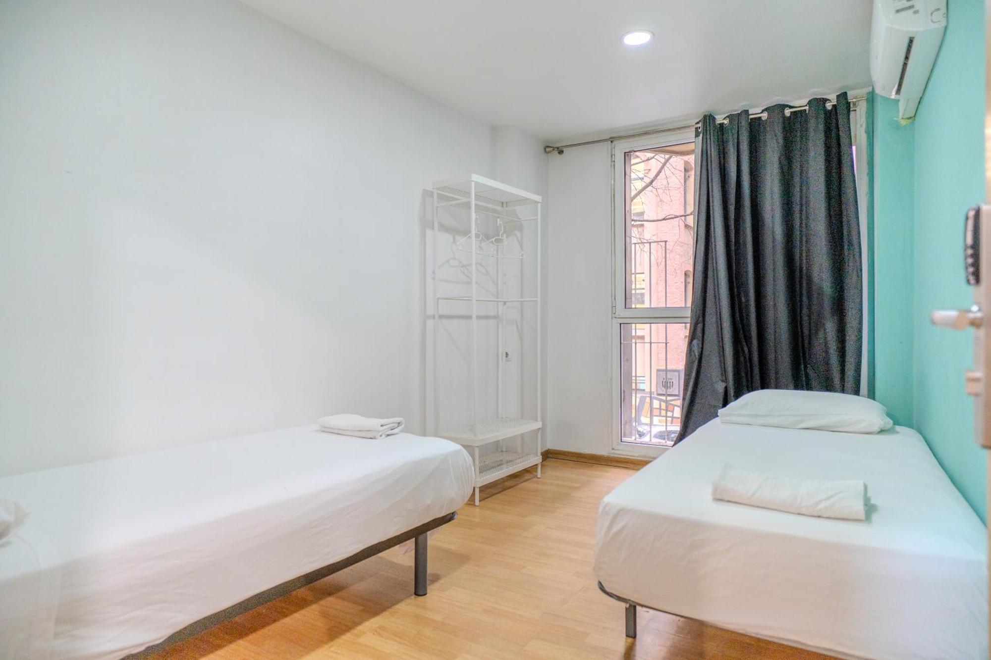 Holidaysbcn Rooms برشلونة المظهر الخارجي الصورة