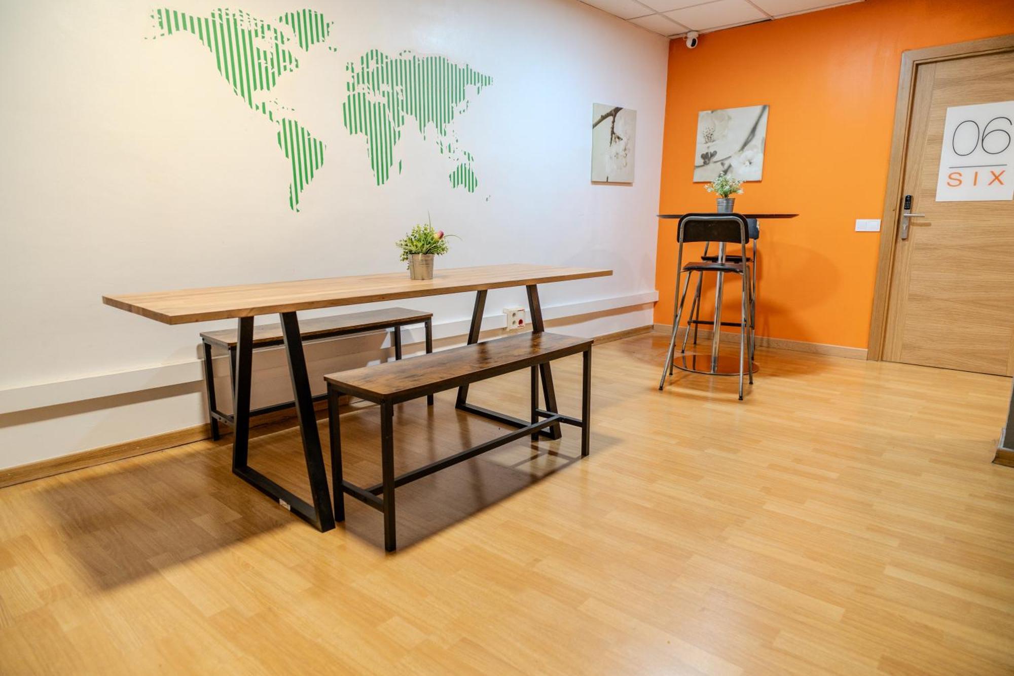 Holidaysbcn Rooms برشلونة المظهر الخارجي الصورة