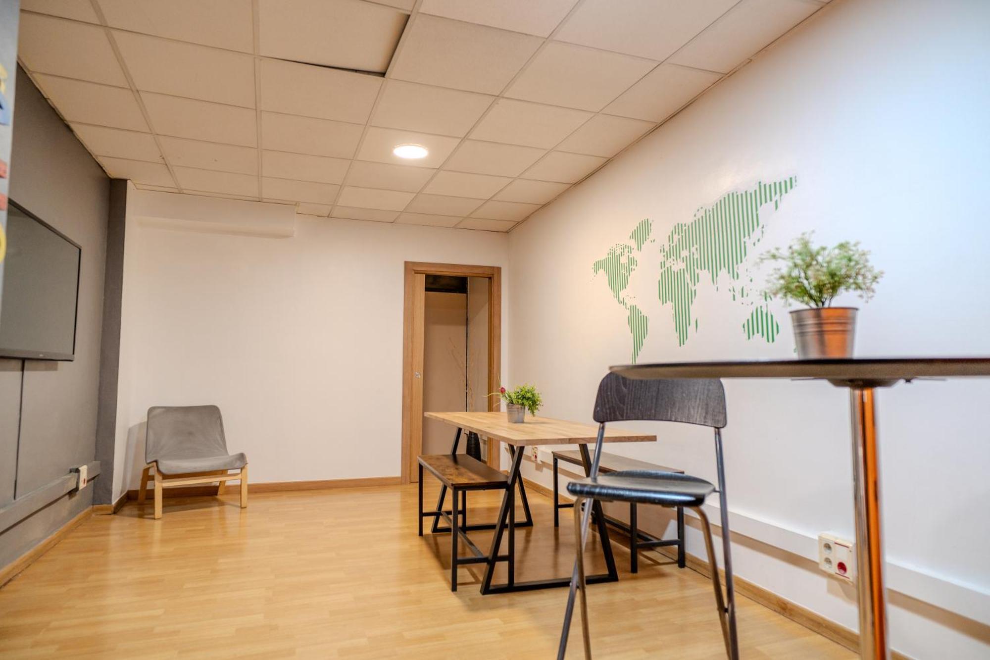 Holidaysbcn Rooms برشلونة المظهر الخارجي الصورة