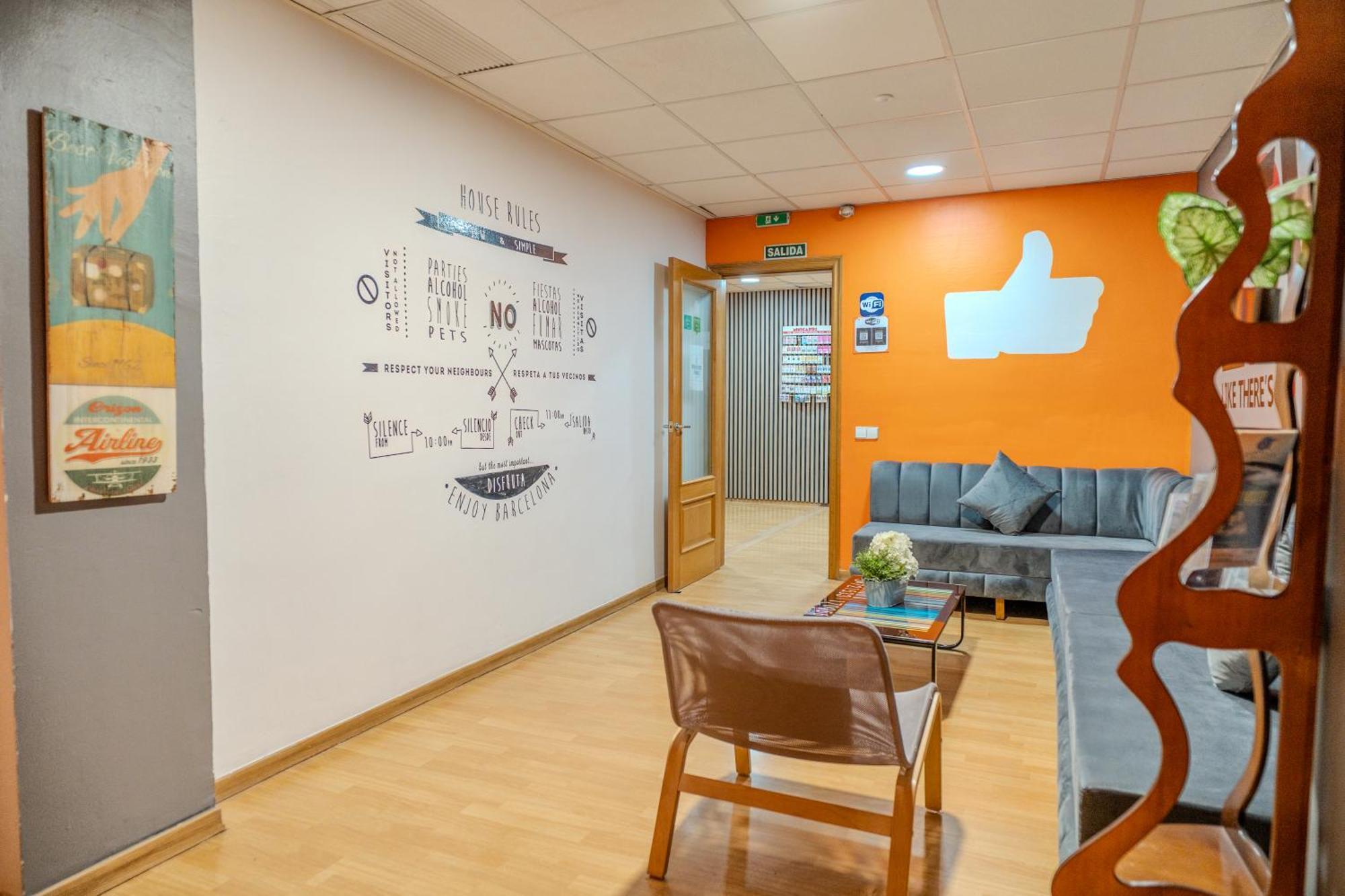 Holidaysbcn Rooms برشلونة المظهر الخارجي الصورة
