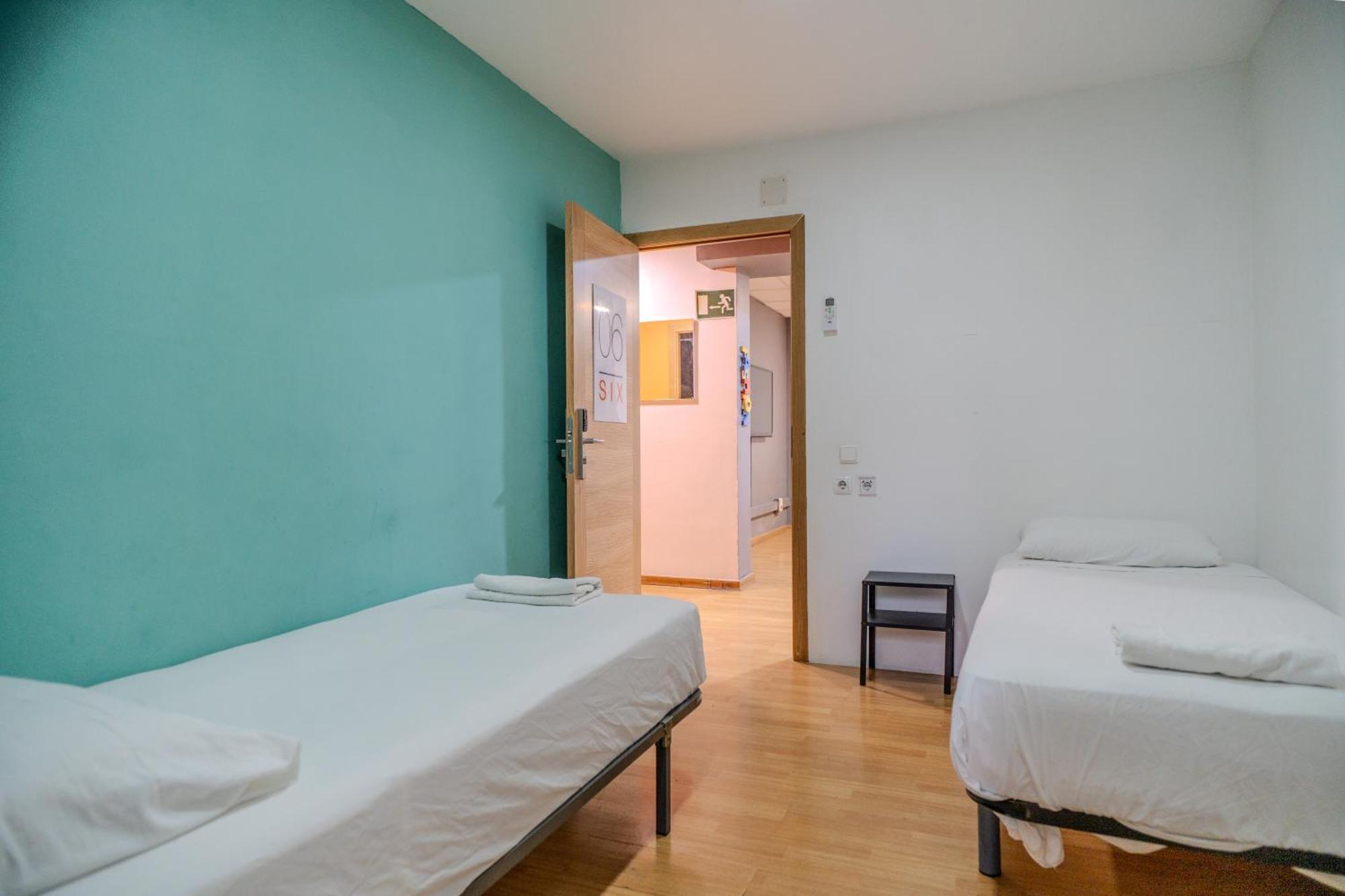 Holidaysbcn Rooms برشلونة المظهر الخارجي الصورة