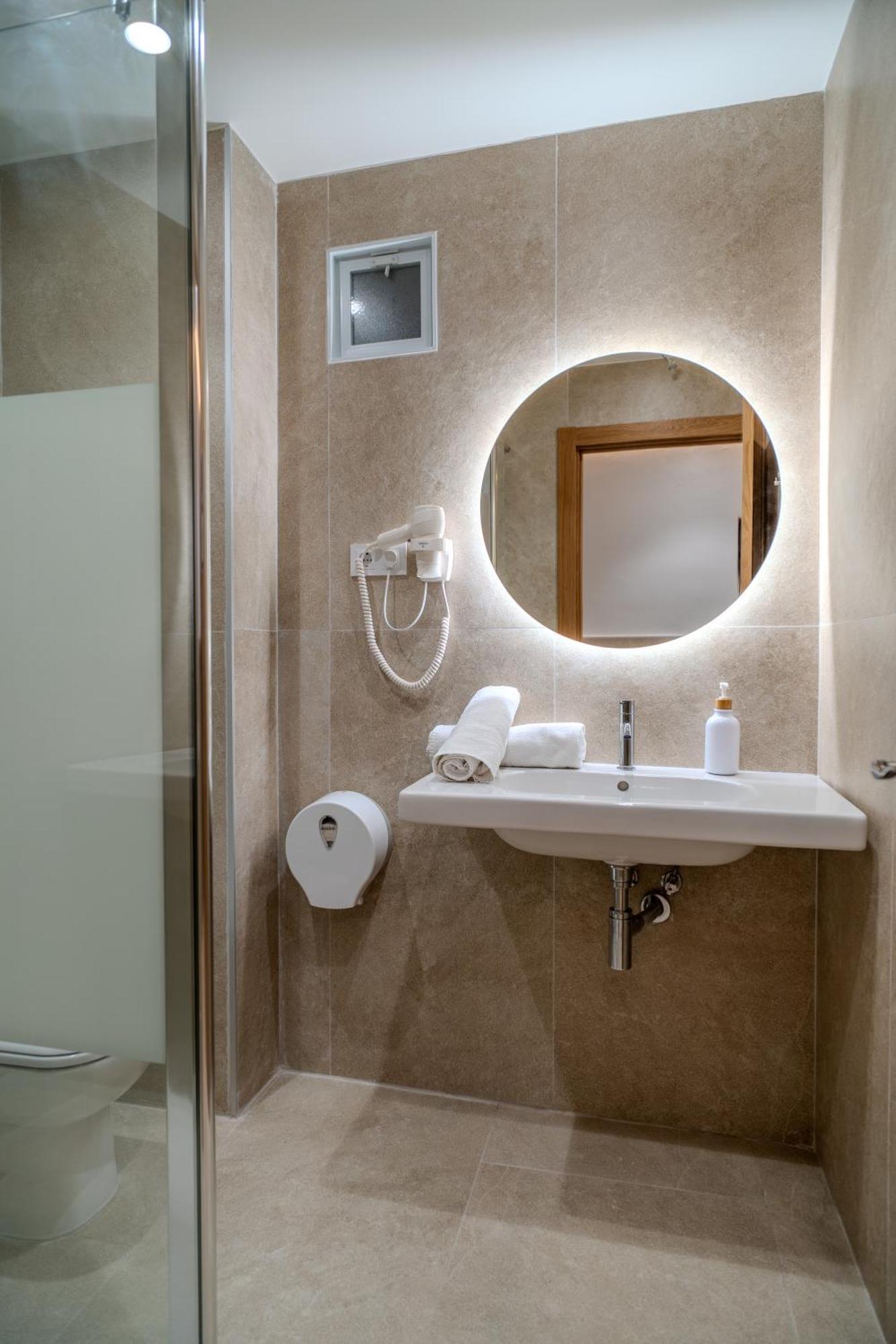 Holidaysbcn Rooms برشلونة المظهر الخارجي الصورة