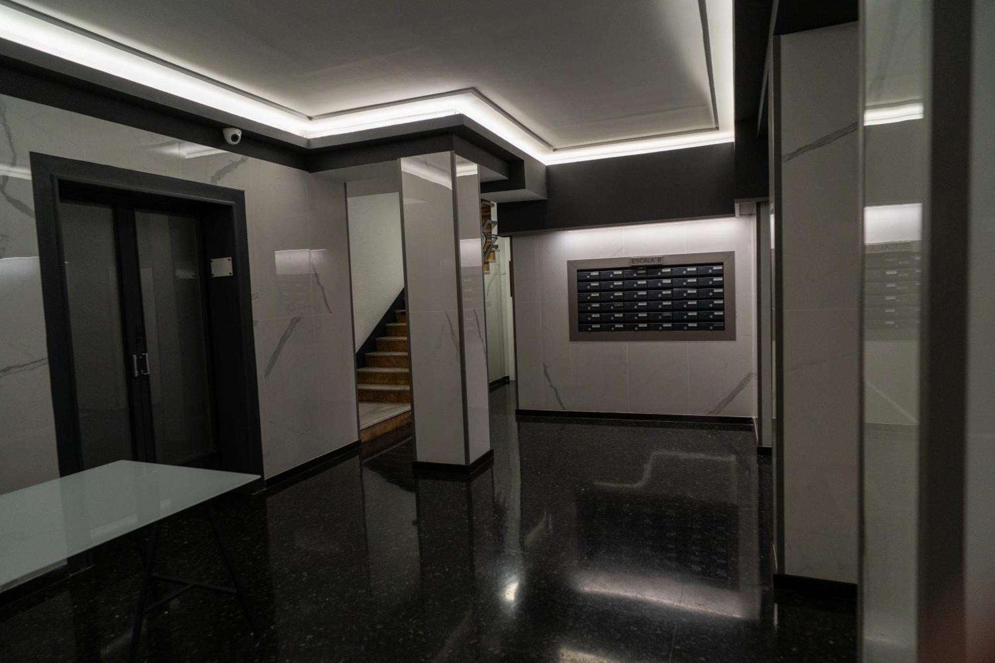 Holidaysbcn Rooms برشلونة المظهر الخارجي الصورة