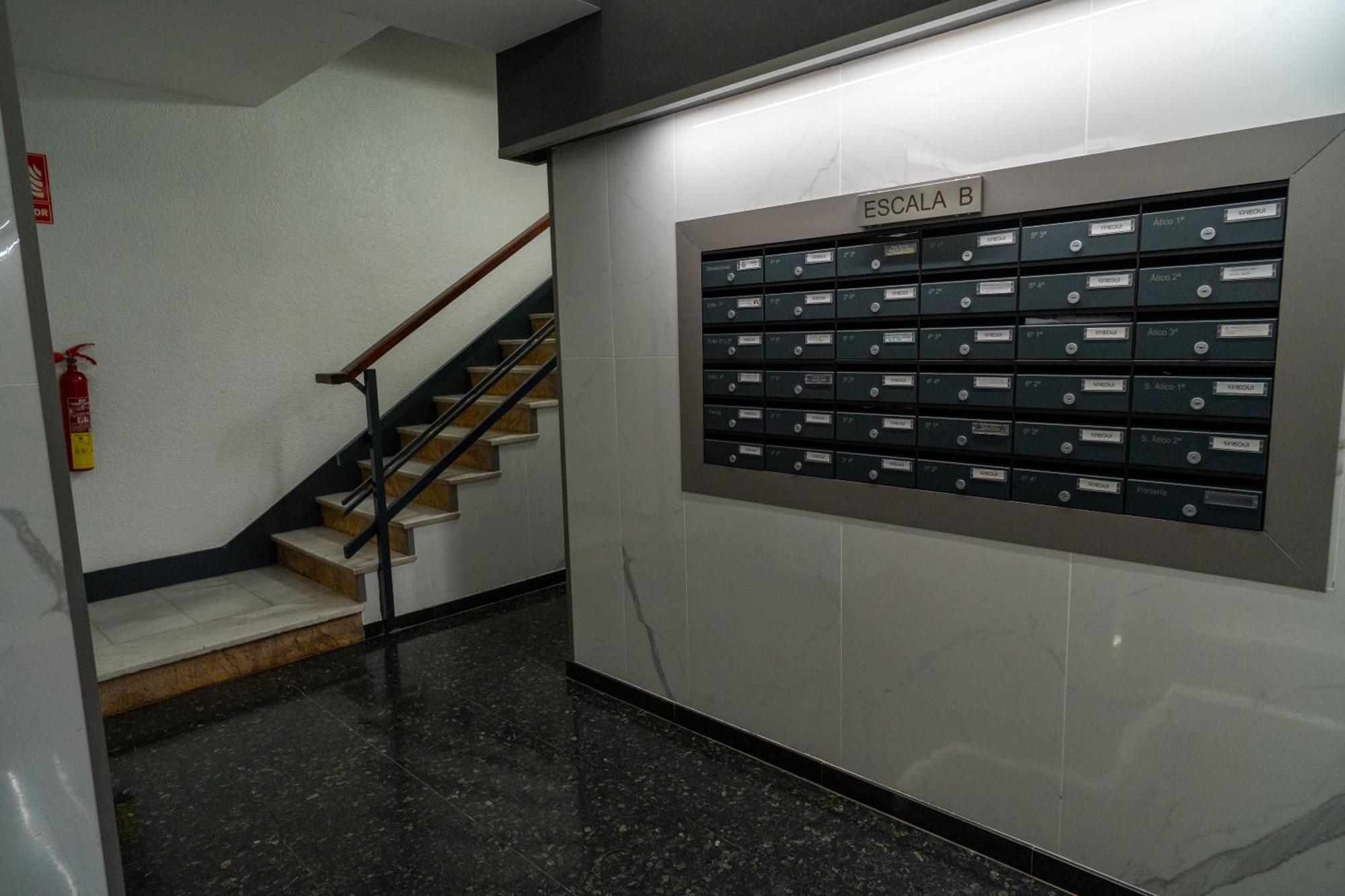 Holidaysbcn Rooms برشلونة المظهر الخارجي الصورة