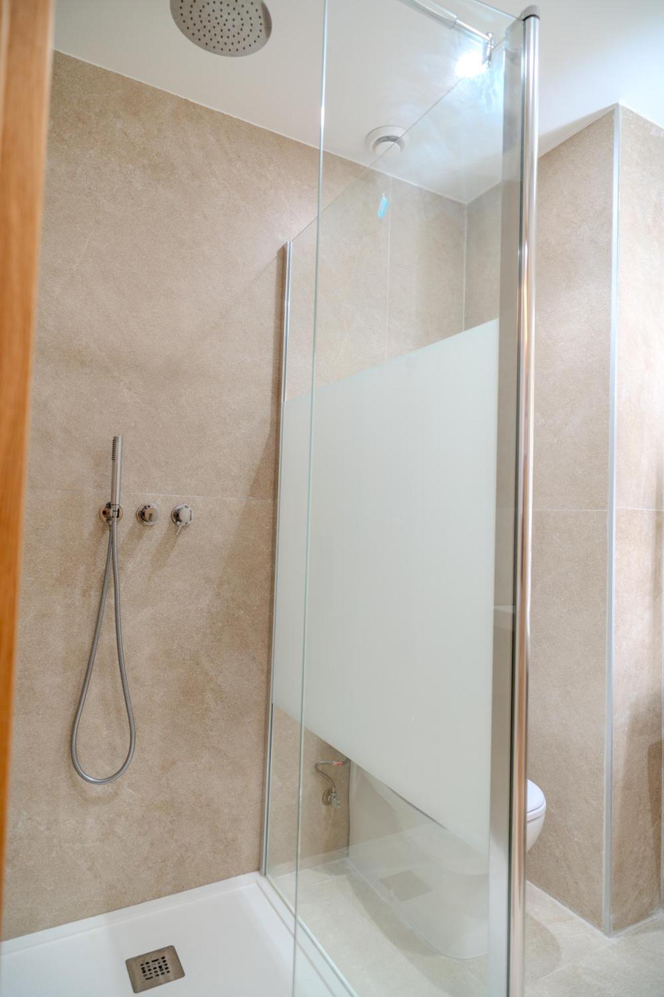 Holidaysbcn Rooms برشلونة المظهر الخارجي الصورة